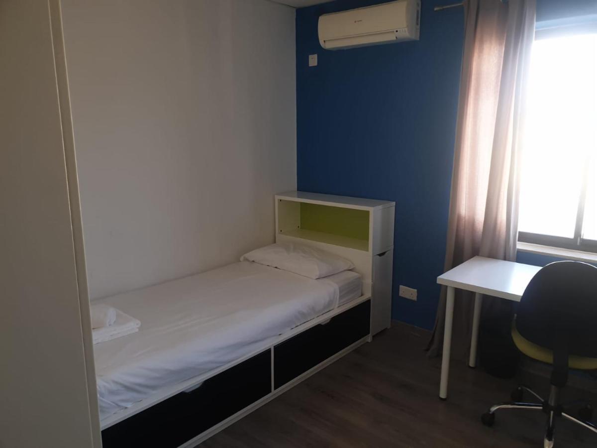 Large St Julians Central 2 Apartment Saint Julian's Екстериор снимка