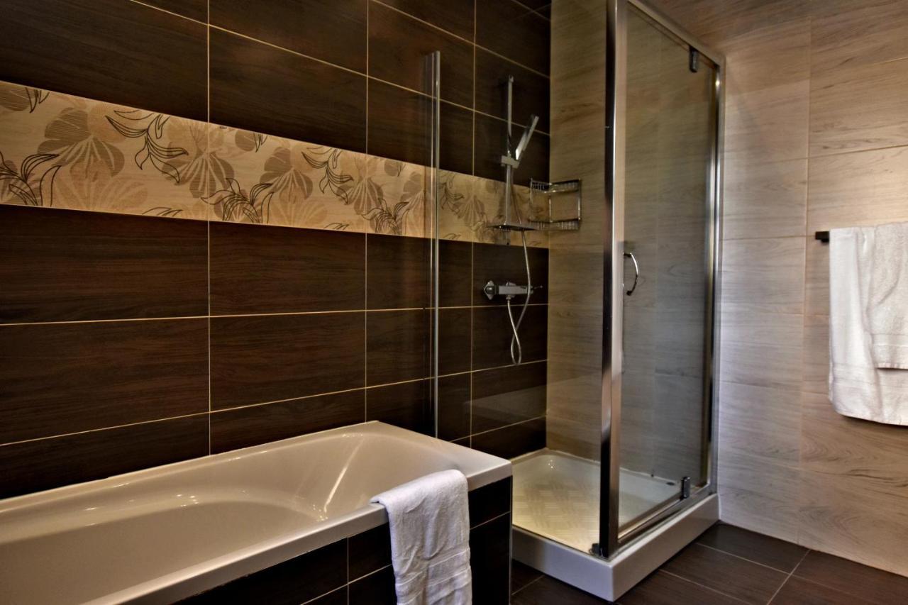 Large St Julians Central 2 Apartment Saint Julian's Екстериор снимка